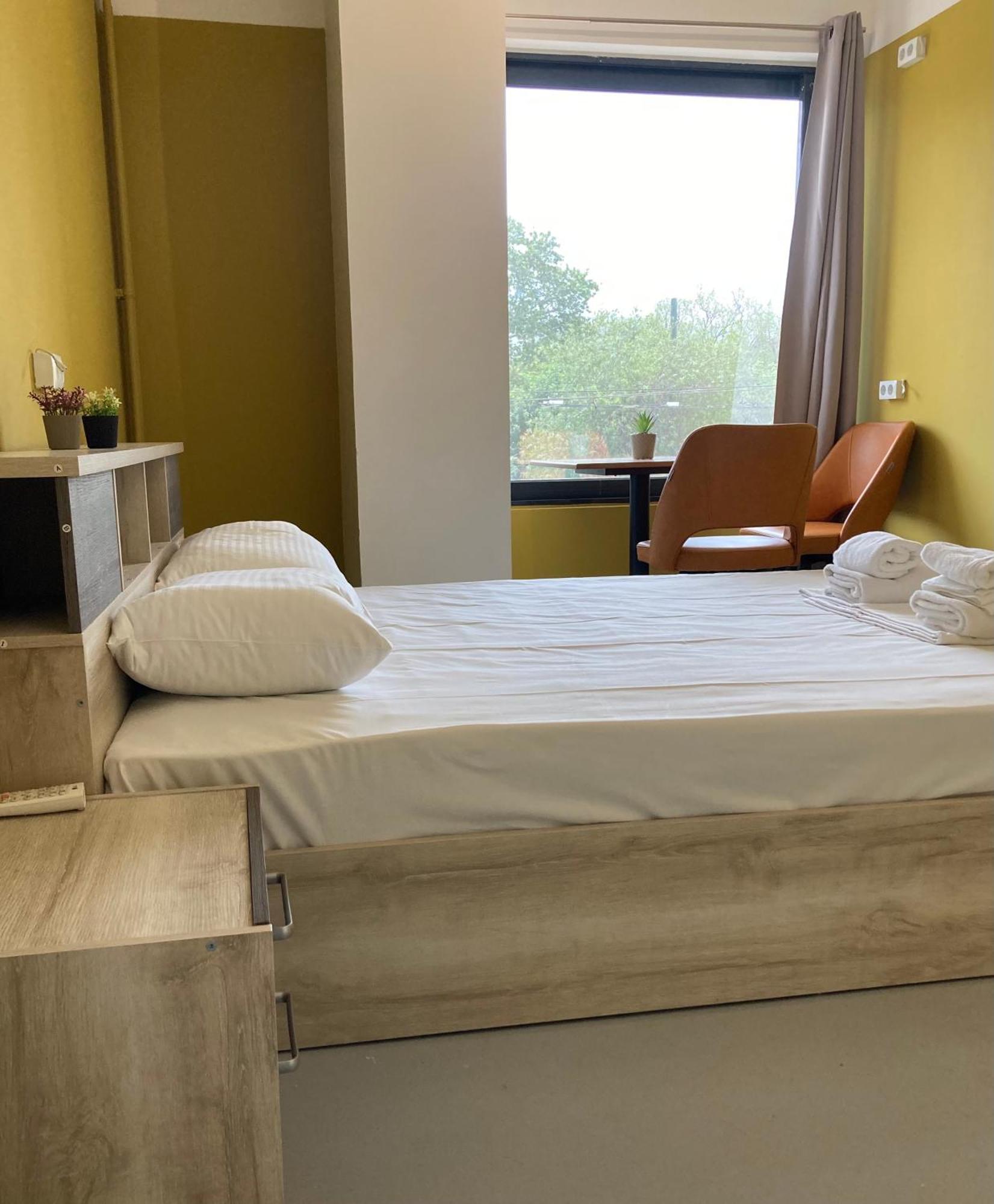 26 Amalias Otel Atina Dış mekan fotoğraf